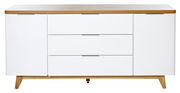 Weißes Sideboard mit drei Schubladen und zwei Türen, Holzoberfläche und -füße, frontale Ansicht