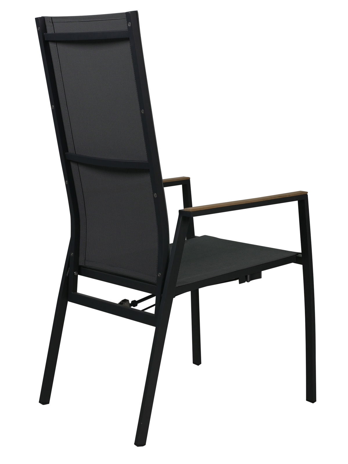 Rückansicht eines modernen Stapelstuhls mit schwarzem Metallrahmen und Armlehnen aus Holz.