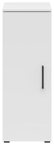 Frontansicht eines weißen Mehrzweckschranks mit schwarzem Griff