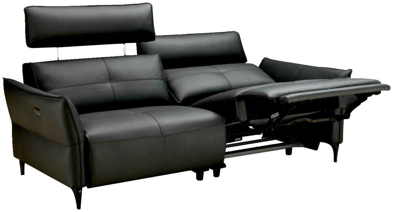 Schwarze Polstergarnitur mit verstellbarer Rückenlehne und Fußstütze, seitliche Perspektive