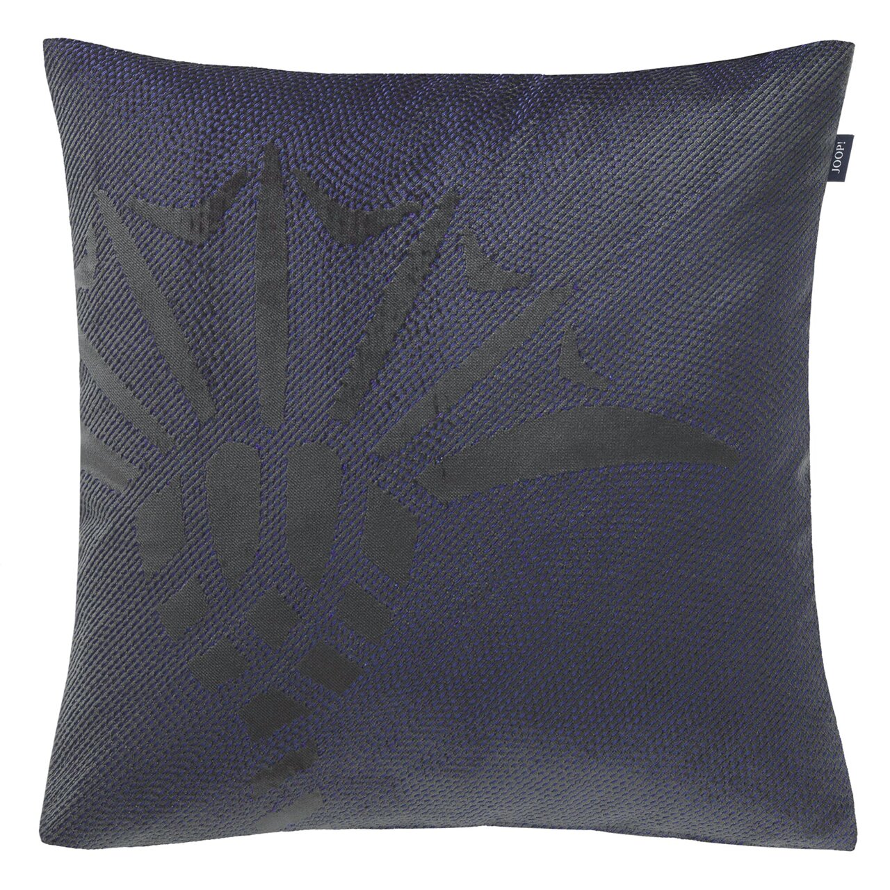 Sierkussenhoes in donkerblauw met een zwart, geometrisch patroon, vooraanzicht