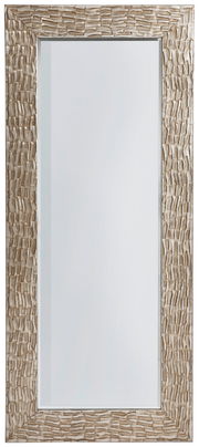 Rechteckiger Spiegel mit dekorativem, strukturiertem Rahmen in Goldoptik, frontal abgebildet.