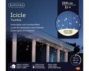 LED-Lichterkette in Eiszapfenform mit warmweißem Licht, 259 LEDs, 11 m Länge, geeignet für Innen- und Außenbereich, mit 8 Funktionen und Timer, Perspektive von außen auf ein Hausdach.