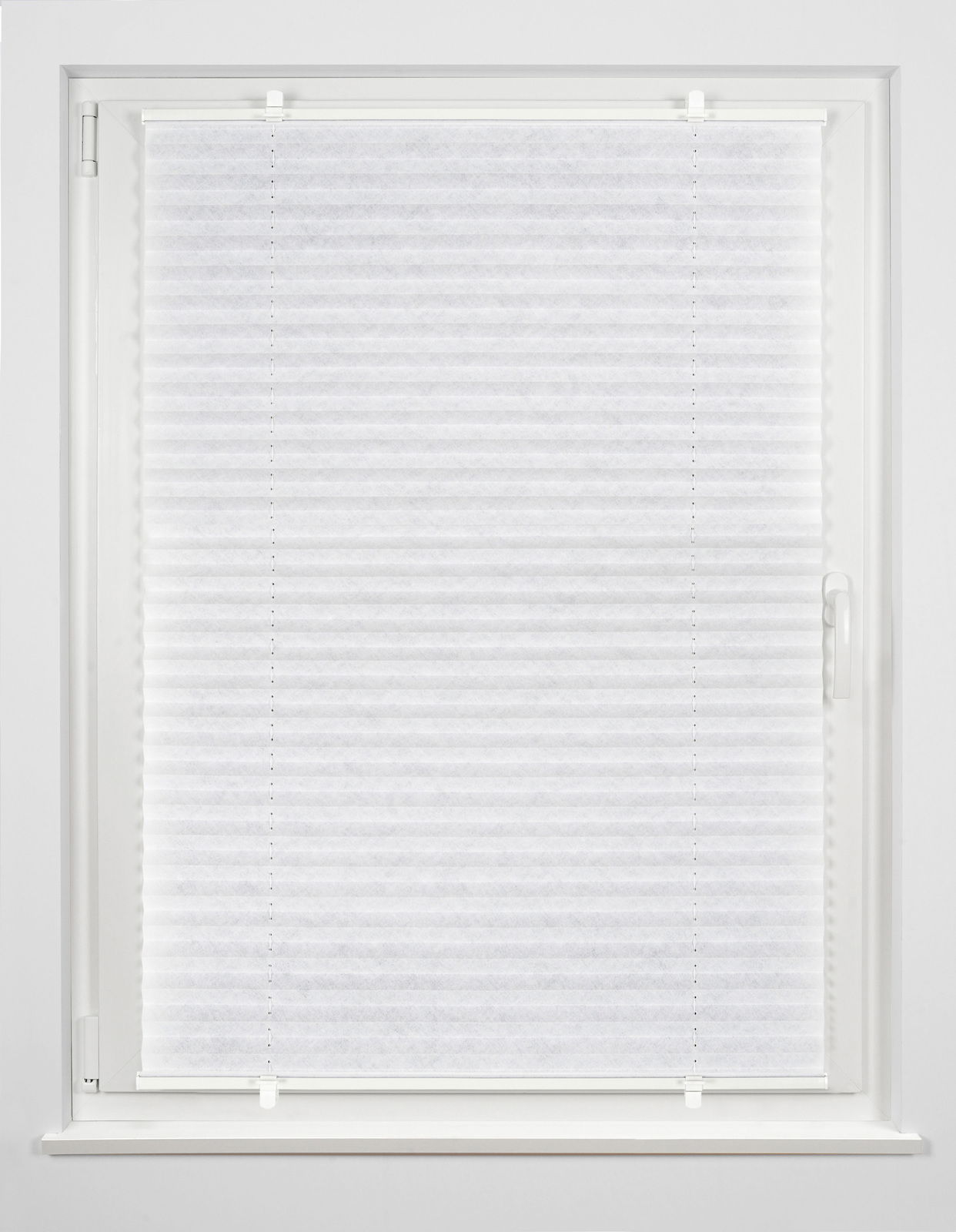 Plissee gefädelt 80x130cm in weiß, frontal am Fenster montiert