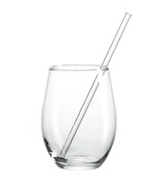 Klarglas-Partyglas mit Strohhalm, seitliche Perspektive