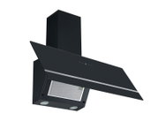 Schwarze Wand-Dunstabzugshaube mit schräger Glasfront, Kaminaufsatz, Bedienfeld, Metallfettfilter und zwei LED-Spots, perspektivisch in schräger Vorderansicht von unten
