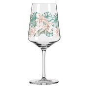 Weinglas mit tropischem Blumenmuster, seitliche Perspektive