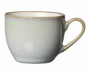 Espressoobertasse 90ml aus Keramik in Seitenansicht, mit elegantem Farbverlauf von Beige zu Braun und einem geschwungenen Henkel.