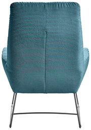 Rückansicht eines Sessels mit türkisfarbenem, geripptem Stoffbezug und schlanken Metallbeinen.