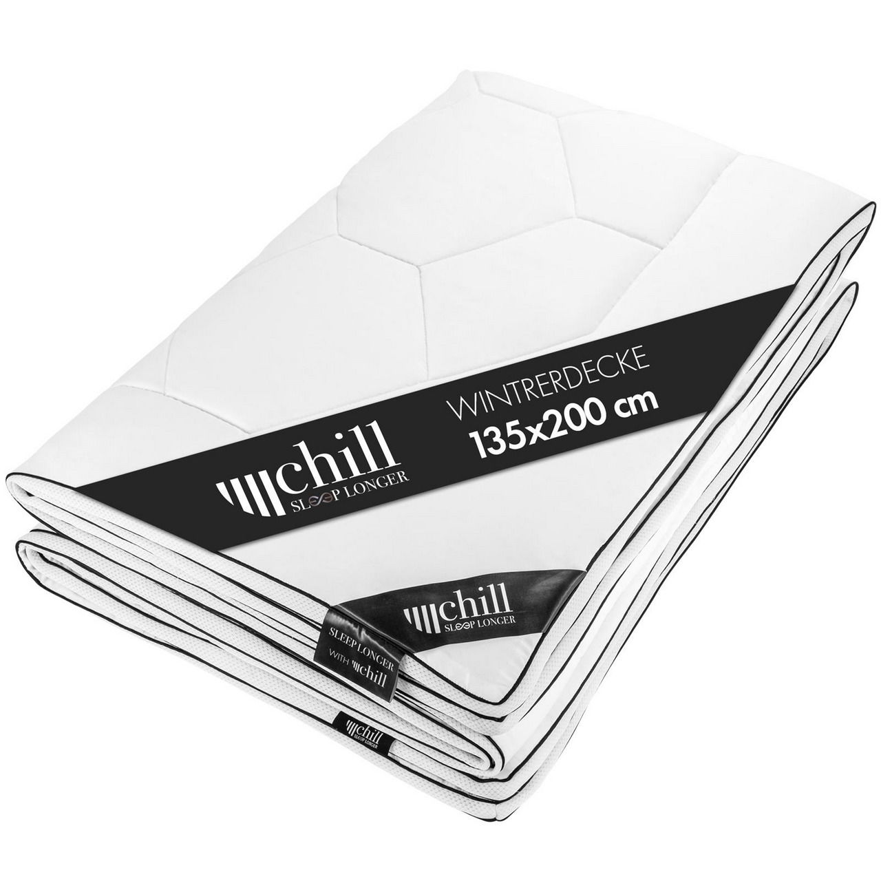 Weiße Winterdecke 135x200 cm, gefaltet, mit schwarzem Etikett 'chill sleep longer', Draufsicht
