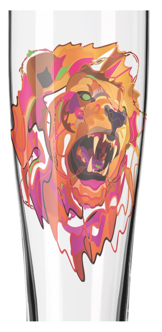 Weizenbierglas mit buntem Löwenmotiv, seitliche Perspektive