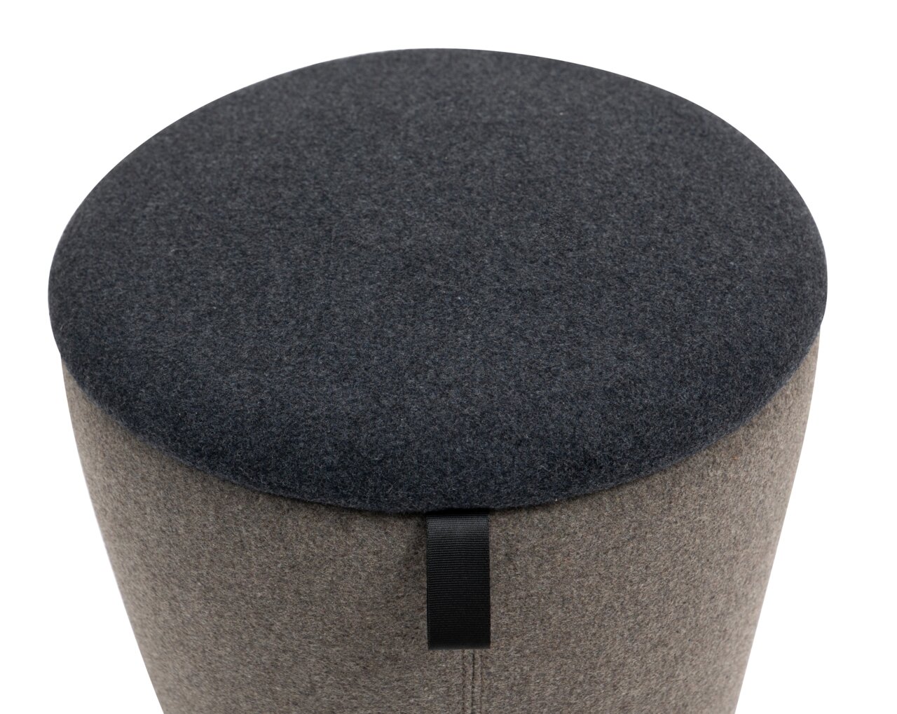 Novel Bürohocker VINCENCO Bürohocker aus grauem Stoff, von oben betrachtet, mit schwarzem Griffband.