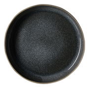 Draufsicht auf einen dunkelgrauen Suppenteller mit feiner Sprenkelung, 22,5 cm Durchmesser.