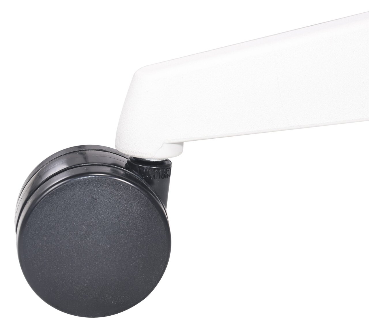 Nahaufnahme einer schwarzen Stuhlrolle mit weißem Arm, seitliche Perspektive