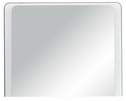 Rechteckiger Spiegel mit abgerundeten Ecken, Frontalansicht
