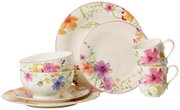 Starter-Set Mariefleur 8-tlg. mit floralem Design, bestehend aus Tellern, Schalen und Tassen, aus seitlicher Perspektive fotografiert.