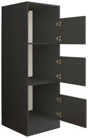 Schwarzer Wäscheschrank mit drei offenen Türen, seitliche Perspektive