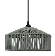 Outdoor-Hängeleuchte mit modernem, geflochtenem Design in seitlicher Perspektive.