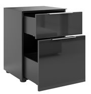 Moderne Nachtkommode in dunklem Grau mit zwei Schubladen, teilweise geöffnet, Perspektive von vorne links