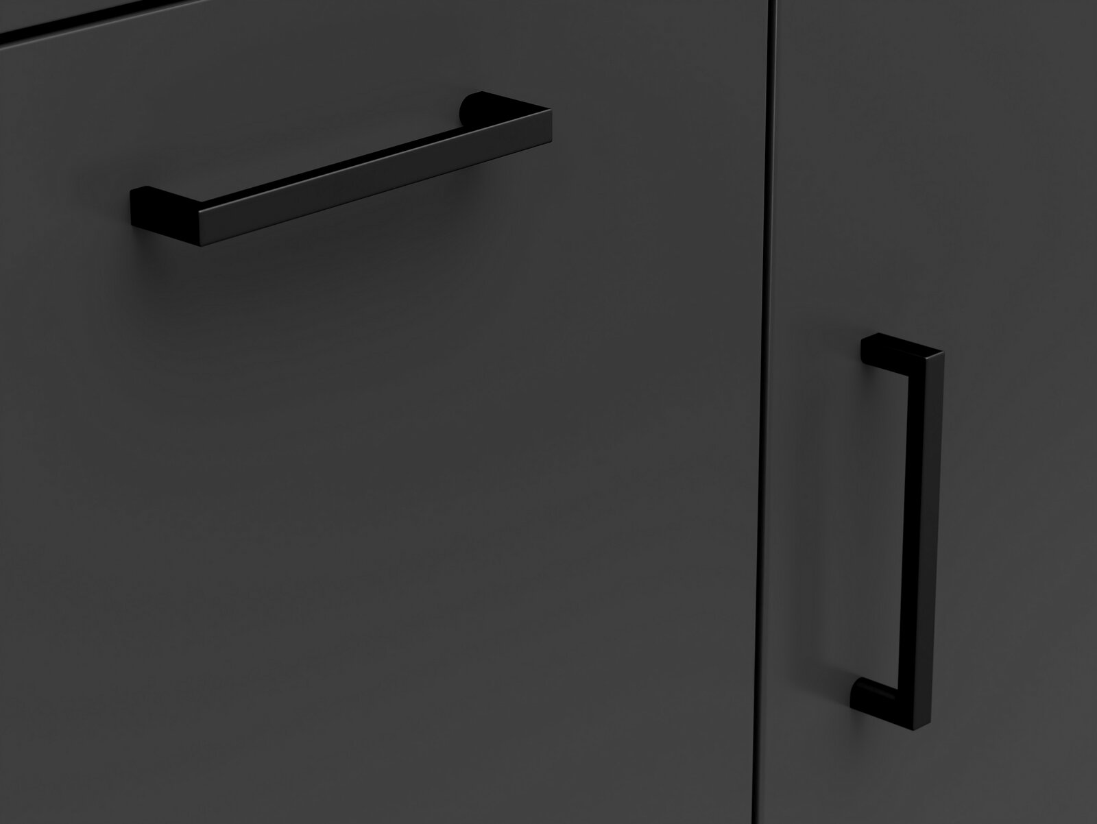 Nahaufnahme einer schwarzen Kommode mit modernen, rechteckigen Griffen, seitliche Perspektive