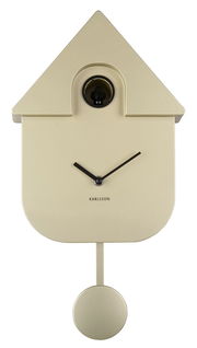 Moderne Wanduhr in Form eines minimalistischen Kuckucksuhren-Designs, frontal abgebildet, mit einem Pendel und schlichten schwarzen Zeigern auf einem beigen Hintergrund.