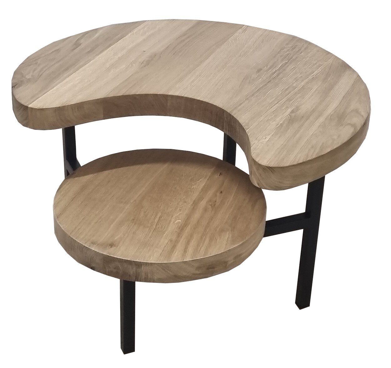 Moderne houten bijzettafel met twee niveaus en een zwart metalen onderstel, gezien vanuit vogelperspectief.