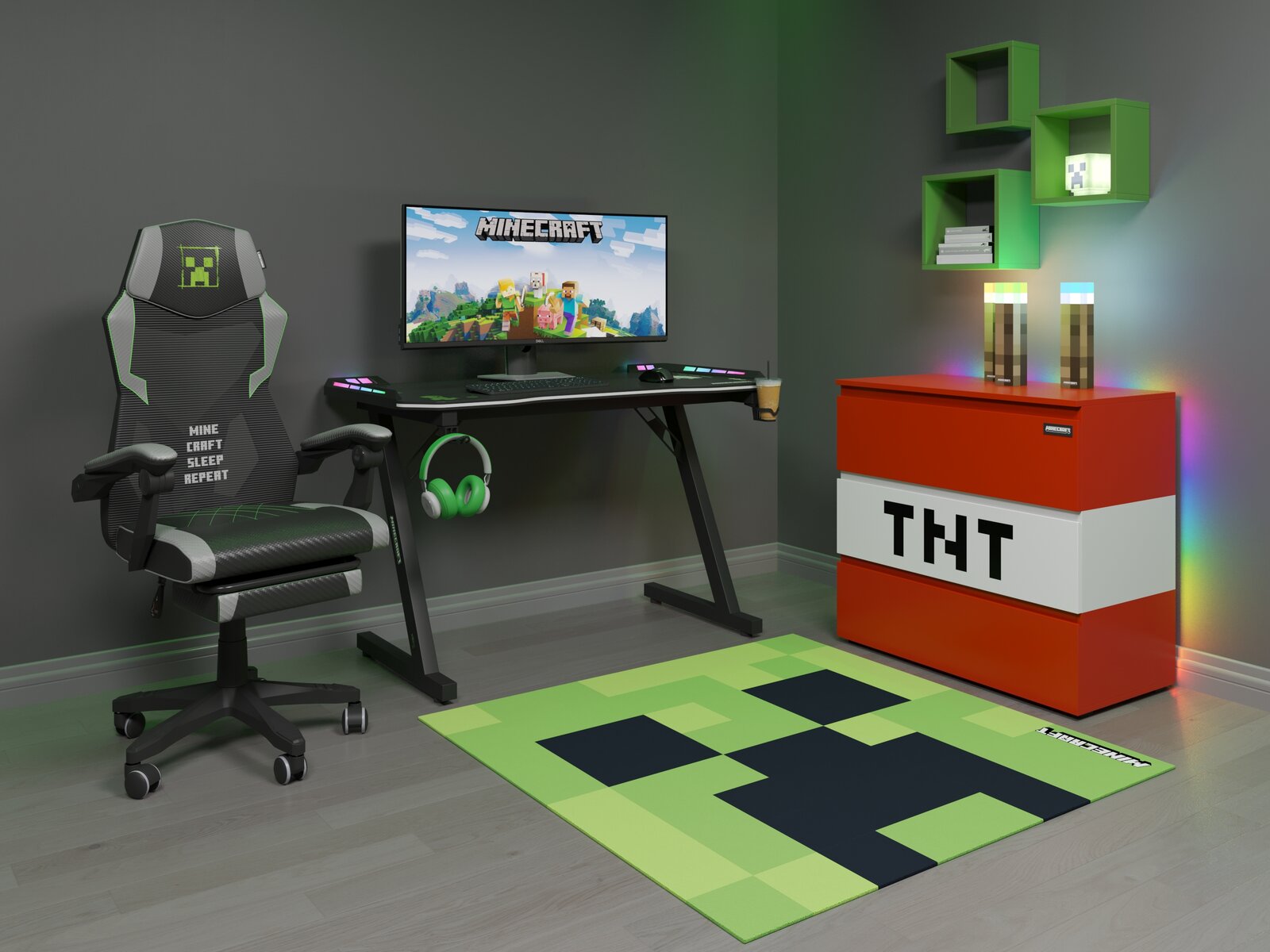 Minecraft-Gamingzimmer mit schwarzem Schreibtisch und Monitor, grün-schwarzem Gaming-Stuhl, Creeper-Teppich und TNT-Kommode; Perspektive: leicht erhöhte Frontansicht schräg von links.