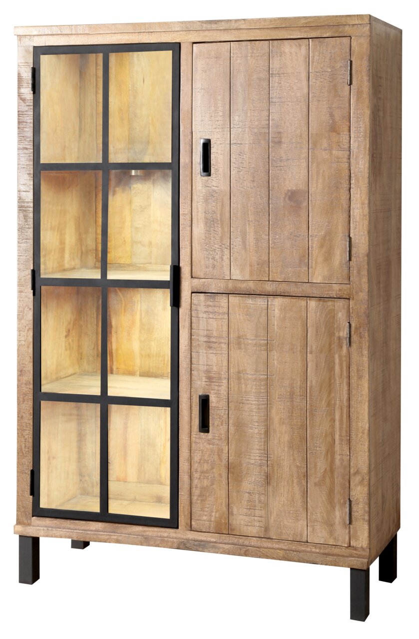 Rustikales Highboard aus Holz mit Glastür und Metallrahmen, seitliche Perspektive
