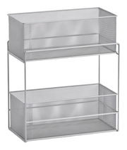 Silbernes Etagenregal mit zwei Körben aus Metallgitter, seitliche Perspektive