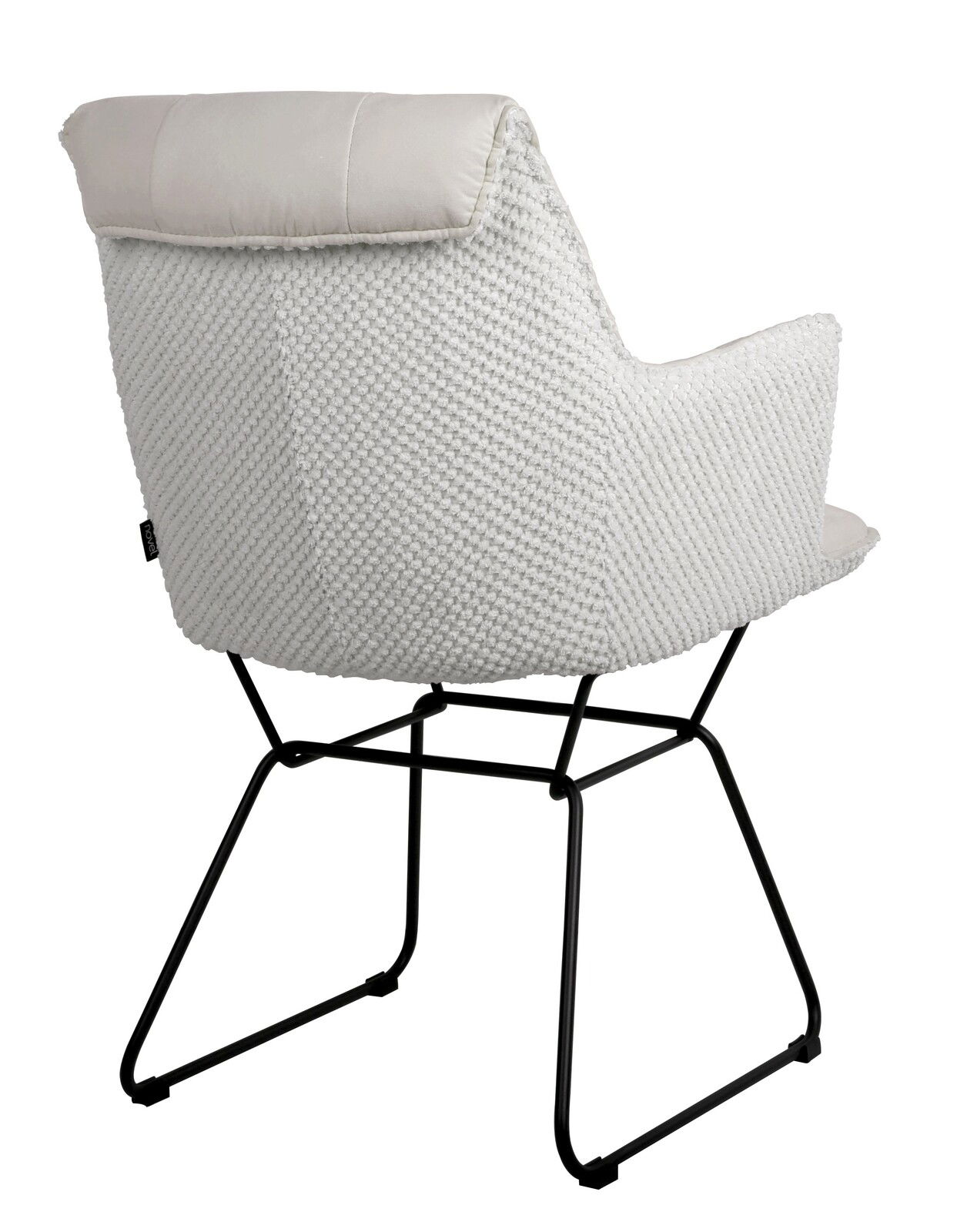 Rückansicht eines Armlehnstuhls mit weißem, strukturiertem Stoffbezug und schwarzem Metallgestell.