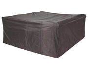 Schwarze Sitzgruppenhülle in perspektivischer Ansicht von vorne links