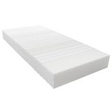 Wende-Kaltschaummatratze H2/H3 in seitlicher Perspektive mit sichtbarer Profilierung