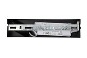 Ansicht von oben auf die LED-Hängeleuchte mit sichtbarer Metallhalterung und technischen Details.