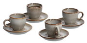 Vierteilige Espresso-Tassen-Set mit Untertassen in erdigen Tönen, seitliche Perspektive