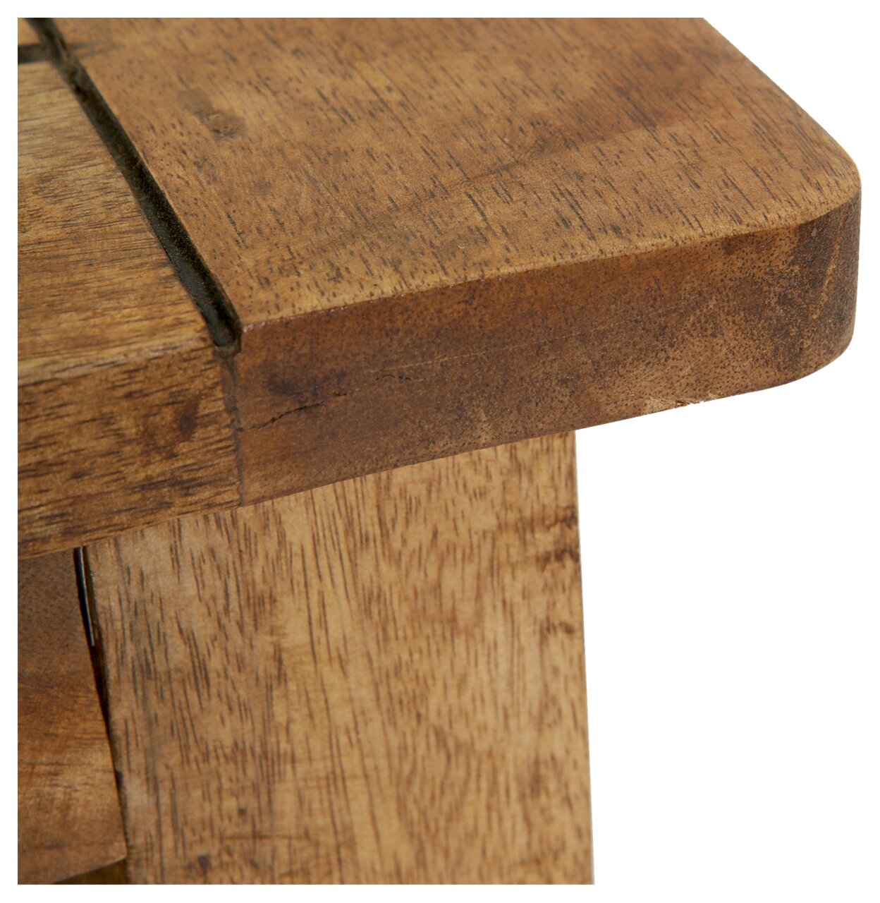 Z2 Salontafel BARNEY Close-up van een hoek van een houten salontafel met natuurlijke nerf, gezien vanaf de zijkant.
