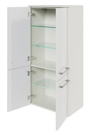 Weißer Midischrank mit zwei geöffneten Türen, Glasböden und silbernen Griffen, seitliche Perspektive