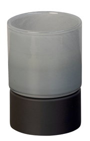 Akku-Windlicht in zylindrischer Form, seitliche Perspektive