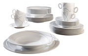 Kombiservice Trio Highl. 30-teilig, bestehend aus Tellern, Tassen und Untertassen in elegantem, modernem Design mit feinen Linien. Perspektive: seitliche Ansicht auf das gesamte Set.