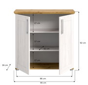 Kommode mit zwei offenen Türen, drei Regalfächern und Holzoberfläche, Frontansicht