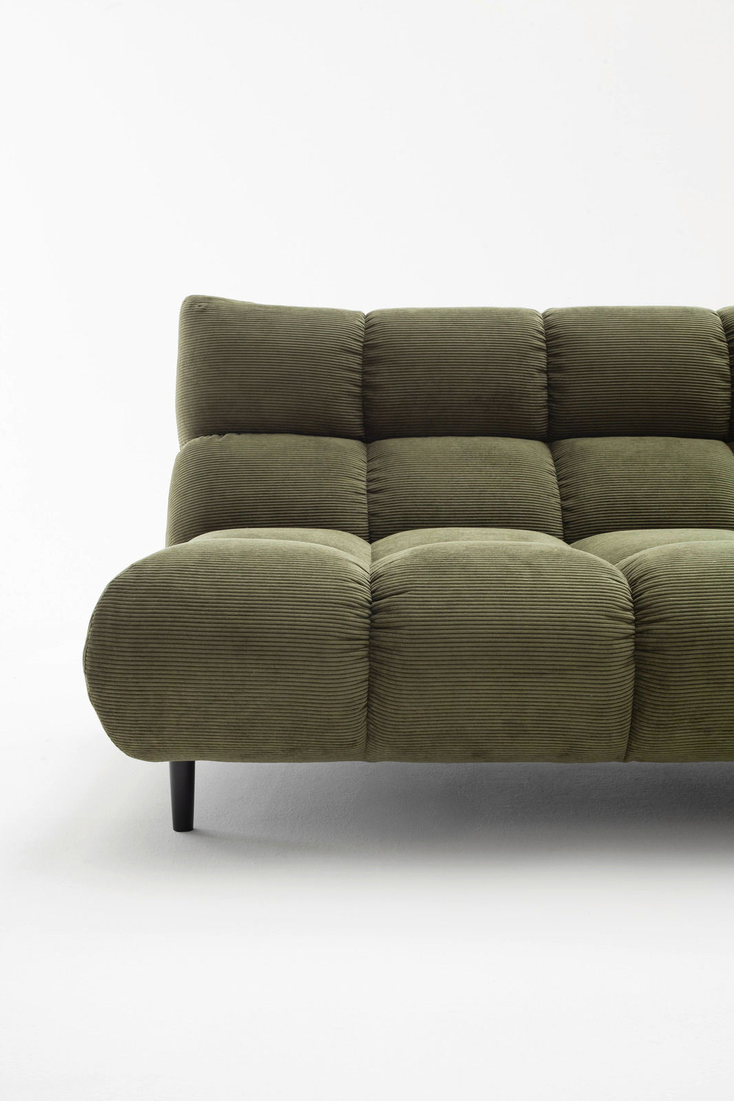 Grüne Eckgarnitur aus Samtstoff, seitliche Perspektive