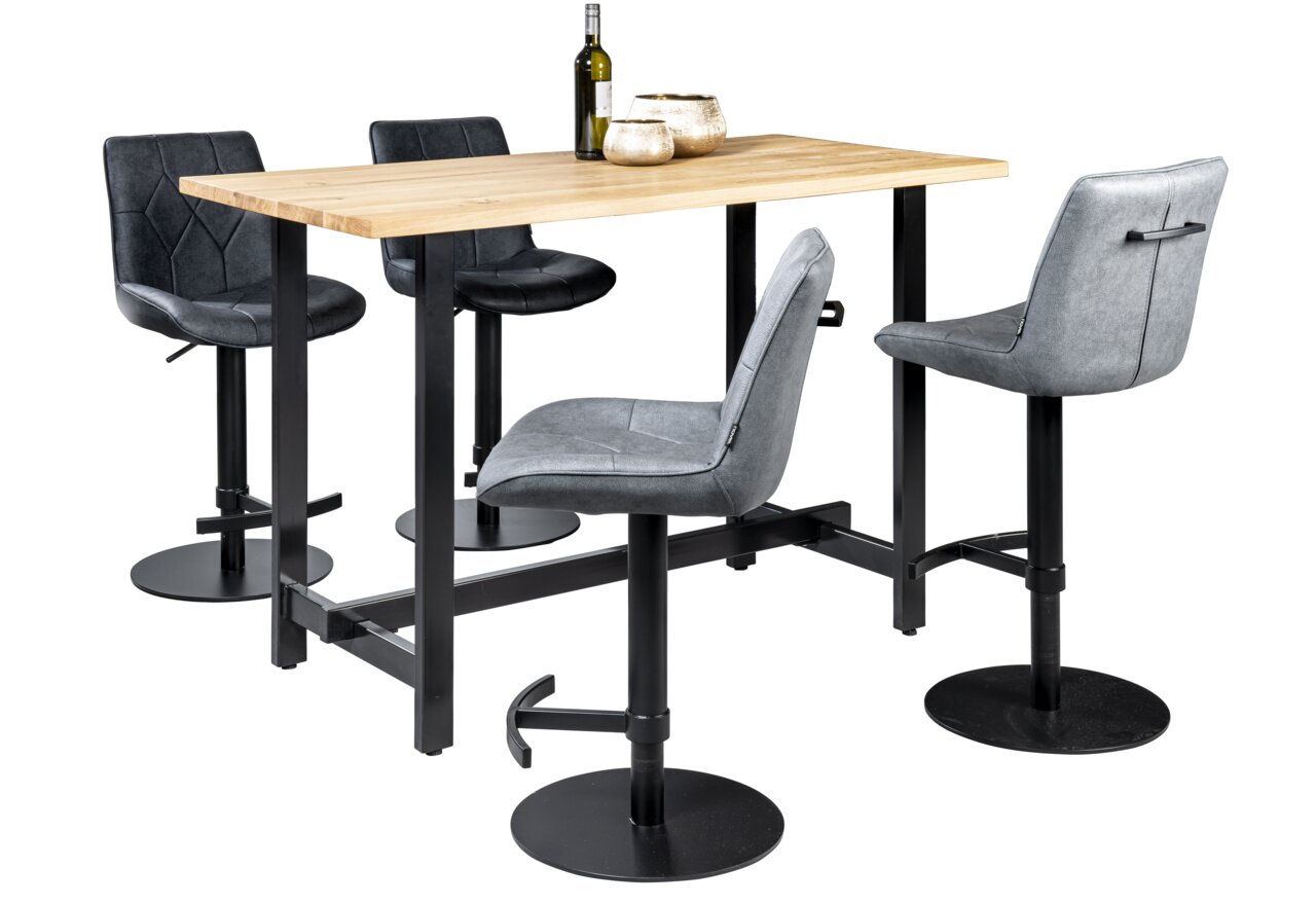 Moderner Tresentisch mit vier grauen Barhockern, schwarzem Metallgestell und Holzplatte, seitliche Perspektive.