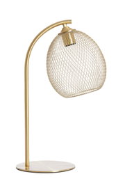 Elegante Tischleuchte mit gebogenem, goldfarbenem Ständer und einem dekorativen, netzartigen Lampenschirm aus Metall, seitliche Perspektive.