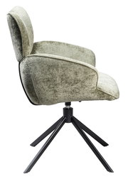 Seitenansicht eines grünen Armlehnstuhls mit schwarzem Metallgestell und drehbarem Fuß.