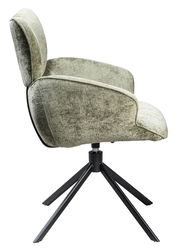 Seitenansicht eines grünen Armlehnstuhls mit schwarzem Metallgestell und drehbarem Fuß.