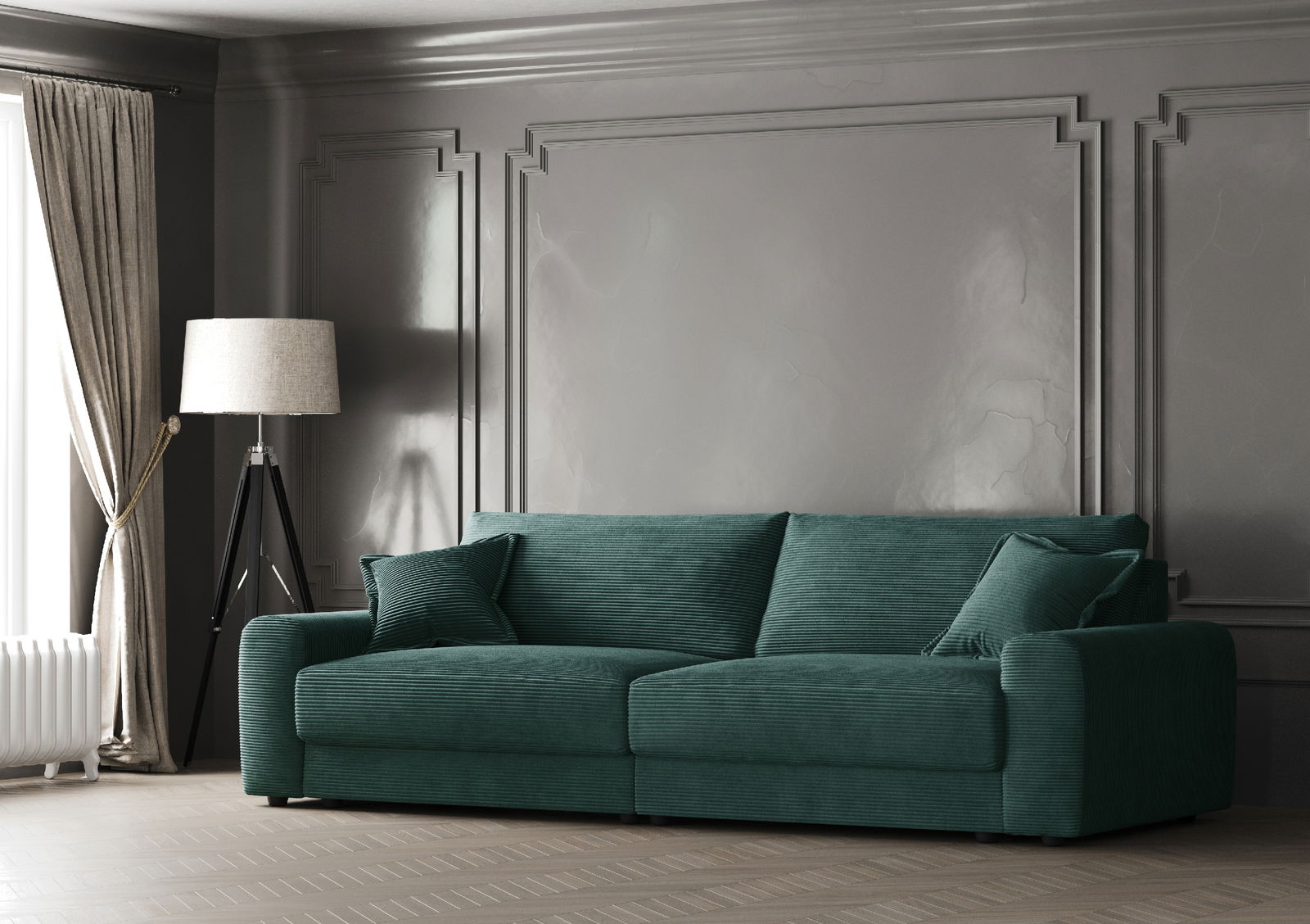 Großes, grünes Sofa in einem eleganten Wohnzimmer mit grauer Wandverkleidung, Stehlampe und Vorhängen, seitliche Perspektive.
