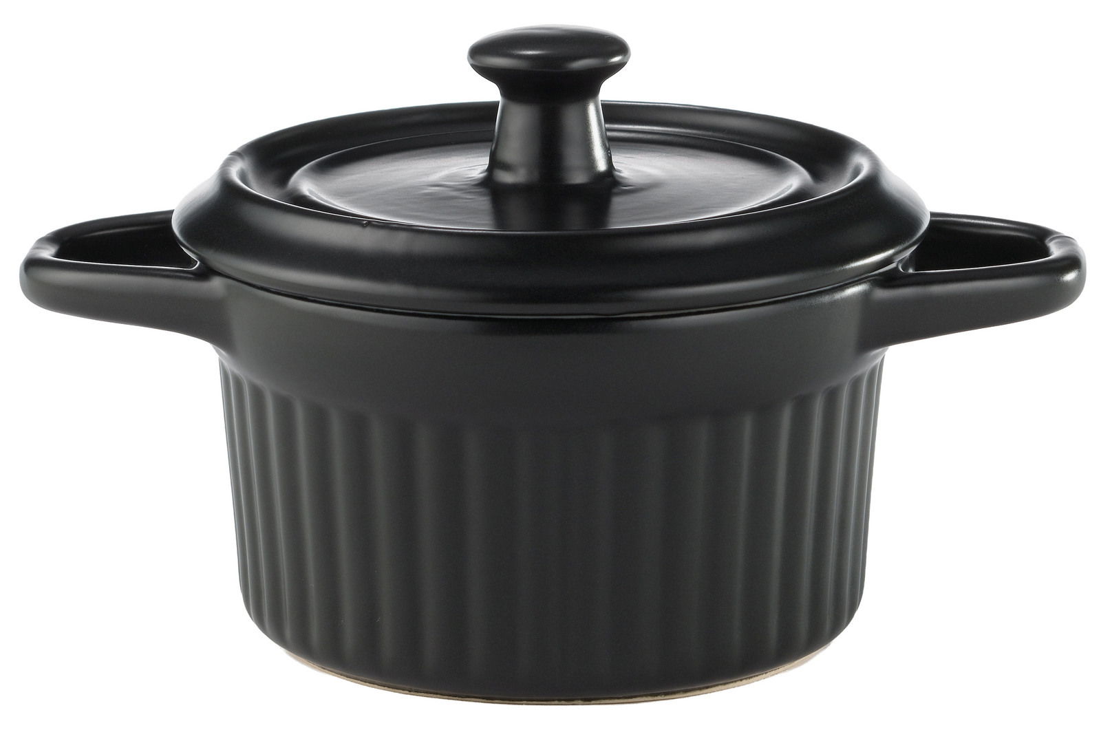 Schwarze Cocotte mit Deckel und seitlichen Griffen, aus leicht erhöhter Perspektive fotografiert.