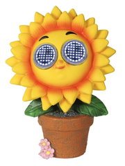 Vooraanzicht van een zonnebeeldje in de vorm van een vrolijke zonnebloem met stralende ogen, dat in een bloempot staat.