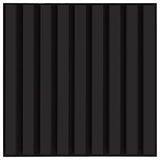 Dekoratives Paneel in quadratischer Form, frontal betrachtet, mit vertikalen schwarzen Streifen.