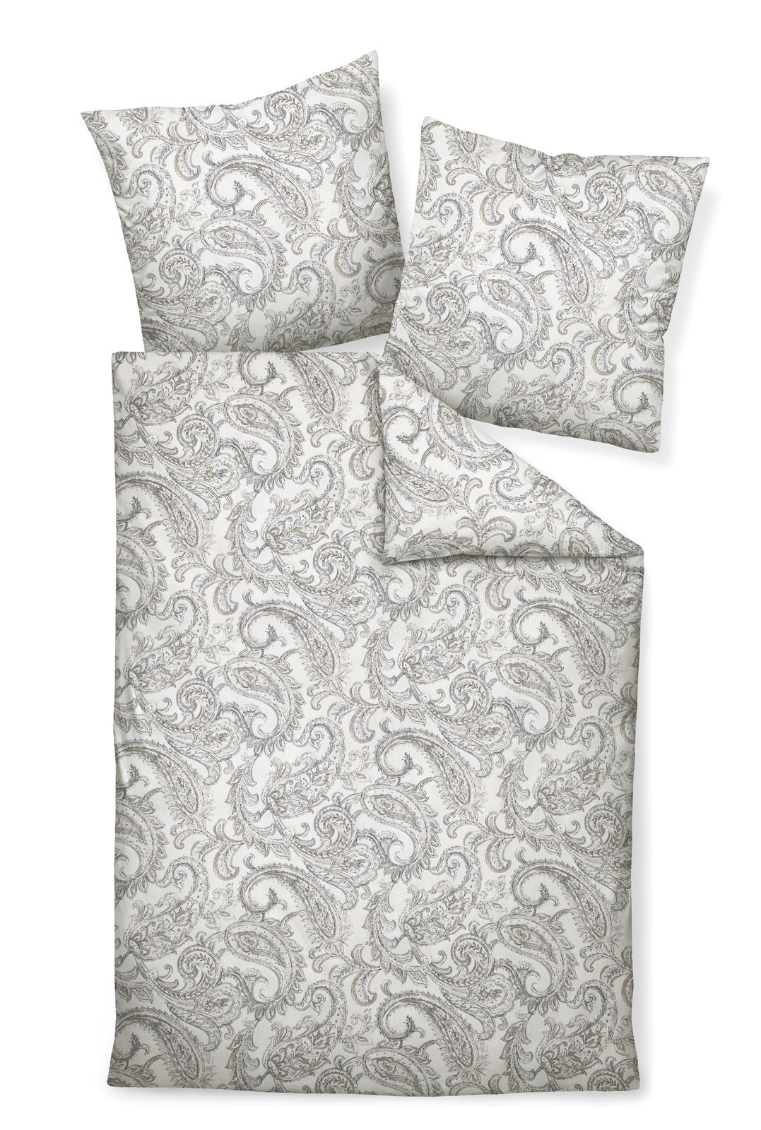 Bettwäsche-Set mit Paisley-Muster in Grau und Weiß, bestehend aus einem Bettbezug und zwei Kissenbezügen, aus der Vogelperspektive fotografiert.