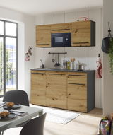 Moderne Single-Küche 160 mit Holzfronten, eingebauter Mikrowelle und Spüle, seitliche Perspektive